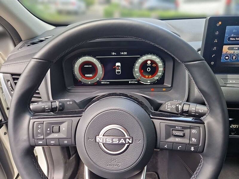 Nissan Qashqai 1.3 N-Connecta ' NAVI-WINTERPARKET'